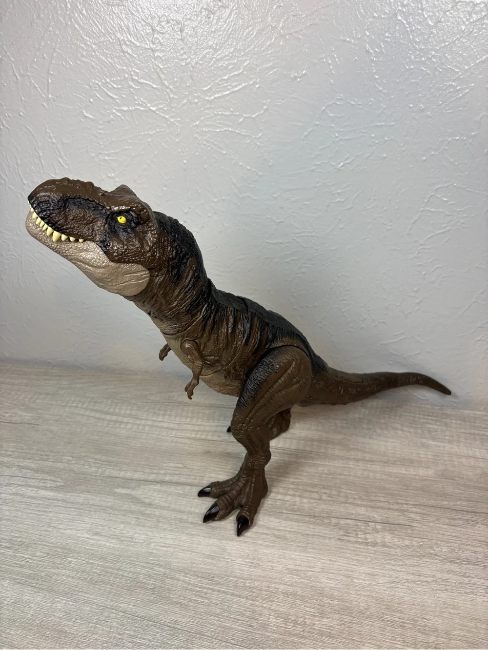 Jurassic World Thrash 'N Devour T-Rex Mattel Dinosaur Figure WORKING